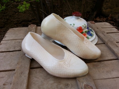 Vintage Naylon Beyaz Çocuk Ayakkabısı Beg_1263